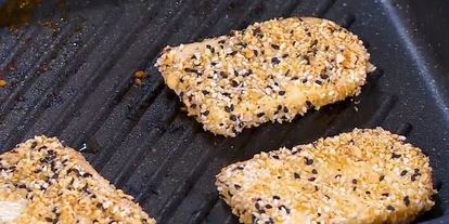 Шаг 4: греческого салата с жареным сулугуни