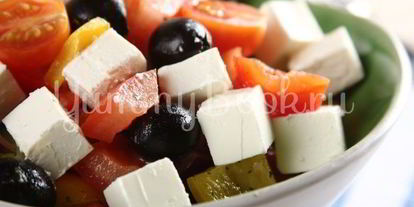 Шаг 1: классического греческого салата