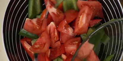 Шаг 1: легкого греческого салата