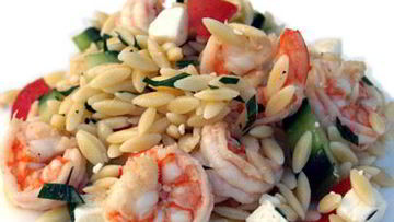 Рецепт Салата с орзо и креветками в греческом стиле
