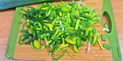 Шаг 1: теплого салата из гречки с колбасками и сыром