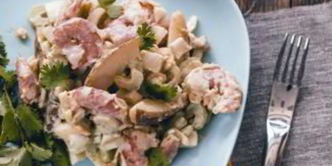 Рецепт картофельного салата с креветками