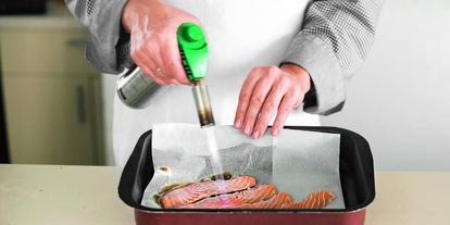 Шаг 5: картофельного салата с обожженным сашими из лосося