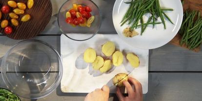 Шаг 1: картофельного салата с зеленой фасолью