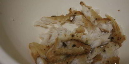 Шаг 2: картофельного салата с жареной тилапией