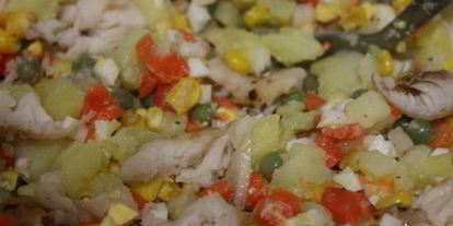 Шаг 5: картофельного салата с жареной тилапией