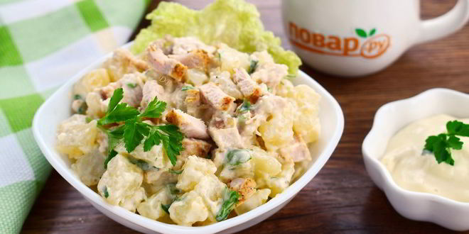 Рецепт Пряного картофельного салата с курицей