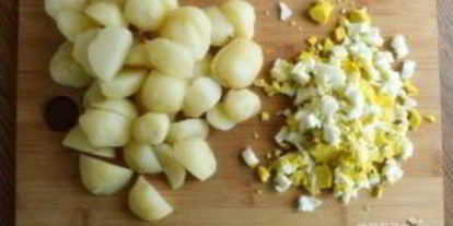 Шаг 2: пряного картофельного салата с укропом