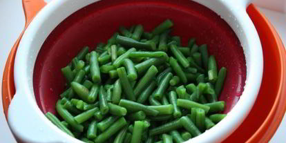 Шаг 2: салата из картофеля, фасоли и тунца