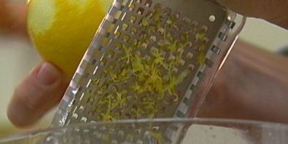 Шаг 5: салата из молодого картофеля с сельдью и редиской