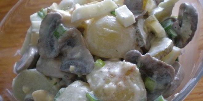 Рецепт салата картофельного с грибами