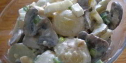 Шаг 4: салата картофельного с грибами