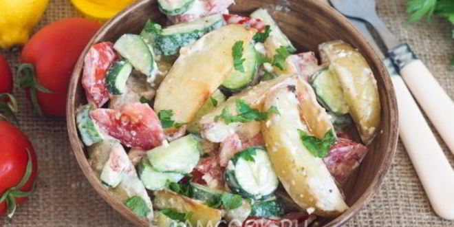 Рецепт салата с запеченным картофелем