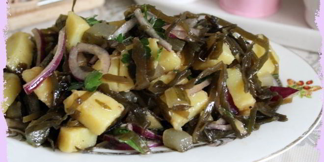 Рецепт теплого картофельного салата с морской капустой