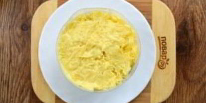 Шаг 6: крабового салата с черносливом