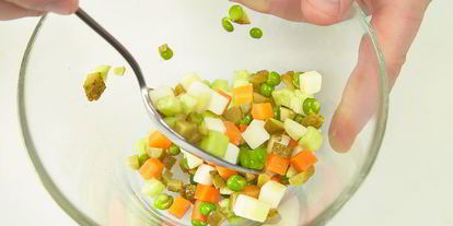 Шаг 13: говяжьего языка с оливье