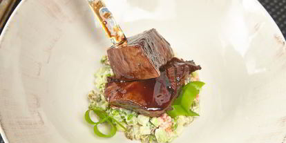 Шаг 17: говяжьего языка с оливье