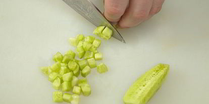 Шаг 4: говяжьего языка с оливье