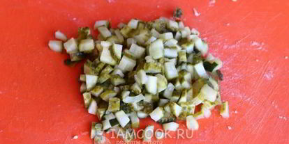 Шаг 8: классического салата оливье с курицей