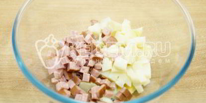 Шаг 2: оливье на хэллоуин