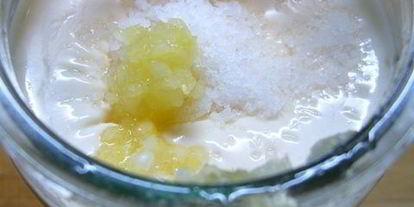 Шаг 1: оливье с креветками и картофелем пай