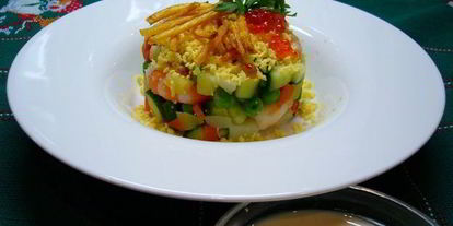 Шаг 6: оливье с креветками и картофелем пай