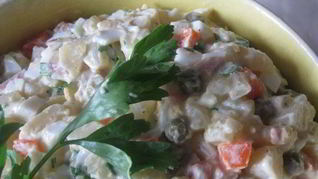 Рецепт Салата Оливье с ветчиной