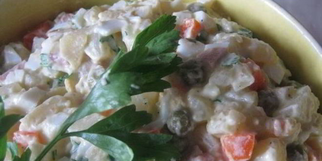 Рецепт Салата Оливье с ветчиной