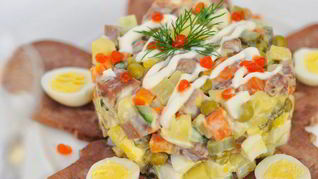 Рецепт Салата Оливье с языком