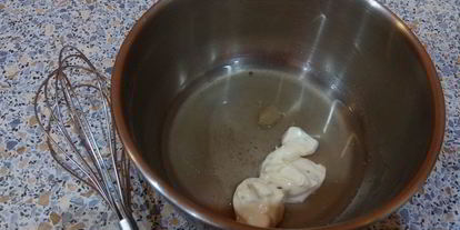 Шаг 6: салата оливье в майонезном блинчике