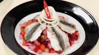 Рецепт салата с огурцами