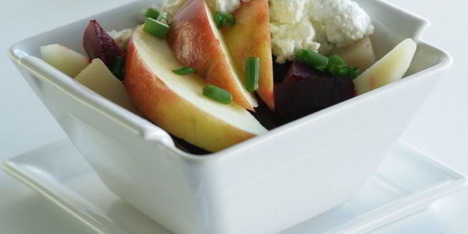 Рецепт салат из свеклы, картофеля и яблок