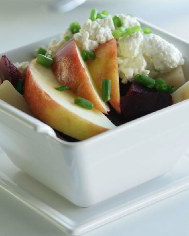 Рецепт салат из свеклы, картофеля и яблок