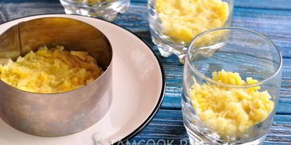 Шаг 4: салата мимоза новогодний