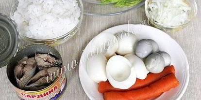 Шаг 2: салата мимоза с рисом