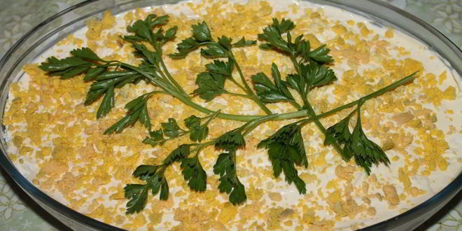 Рецепт салата мимоза с сыром и яблоком