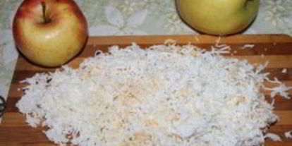 Шаг 7: салата мимоза с сыром и яблоком