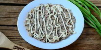 Шаг 2: салата мимозы со скумбриея