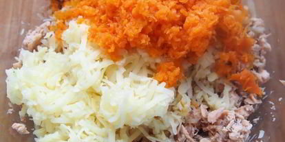 Шаг 1: салатных шариков мимоза