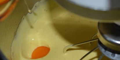 Шаг 1: торта мимоза