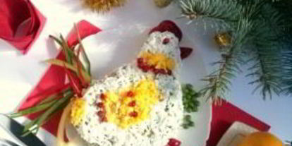 Шаг 12: салата петушка с сухариками