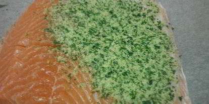 Шаг 2: филе семг пода ароматного шубкого