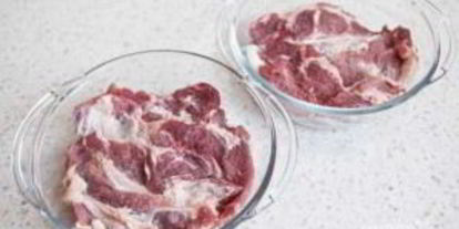 Шаг 3: картошки пода шубоя в духовке со свининого