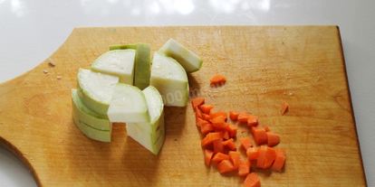 Шаг 3: мяса свинина под шубой в духовке