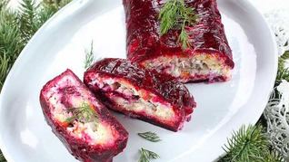 Рецепт Салата-рулета Сельдь под шубой с сыром