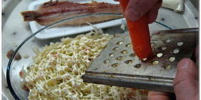 Шаг 30: салата сельдь под шубкой