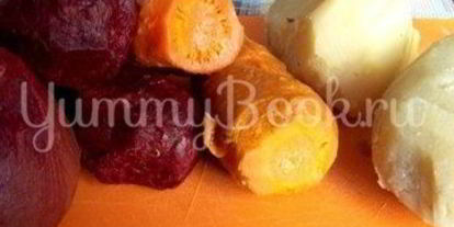 Шаг 1: салата сельдь под шубой