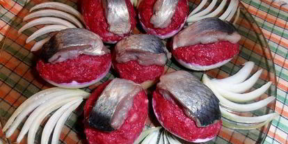 Шаг 14: салата сельди под шубой