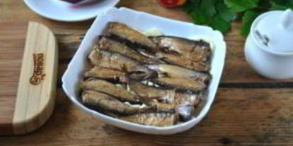 Шаг 2: салата шпроты под шубой