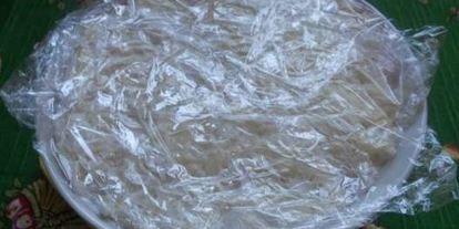 Шаг 15: сельди под шубой с желатином